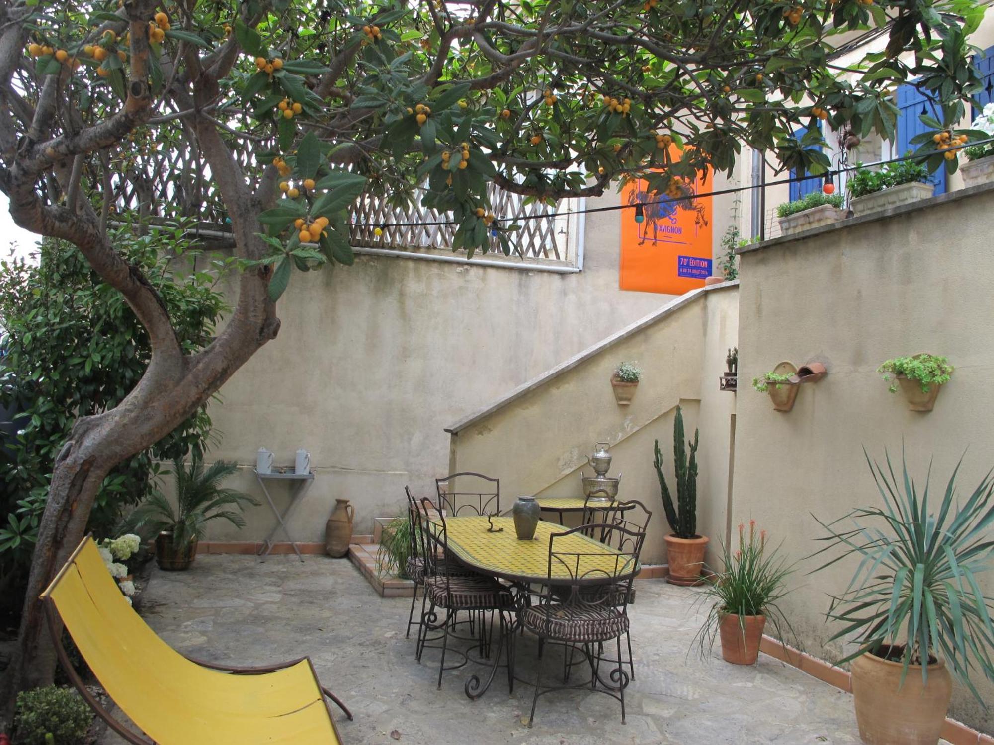Bed and Breakfast Tombe La Nefle Aviñón Exterior foto