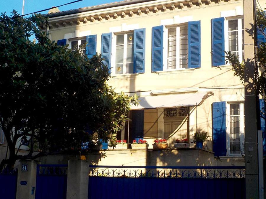 Bed and Breakfast Tombe La Nefle Aviñón Exterior foto